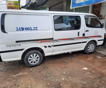 Toyota Hiace Van 2.0 2002 - Xe Toyota Hiace Van 2.0 đời 2002, màu trắng xe gia đình, 85tr