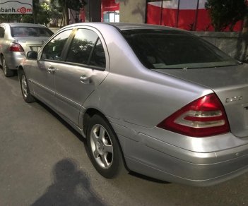 Mercedes-Benz C class C200 2002 - Cần bán Mercedes C200 năm 2002, màu bạc