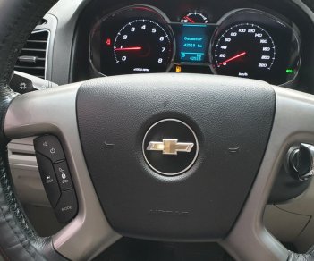 Chevrolet Captiva 2015 - Bán Chevrolet Captiva LTZ máy Ecotec số tự động model 2016, SX T12/ 2015, màu trắng, đẹp mới 90%