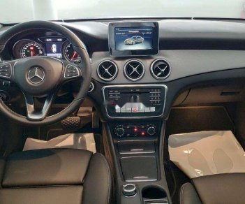 Mercedes-Benz CLA class   CLA200   2017 - Bán Mercedes CLA200 2017, nhập khẩu, hỗ trợ 100% trước bạ