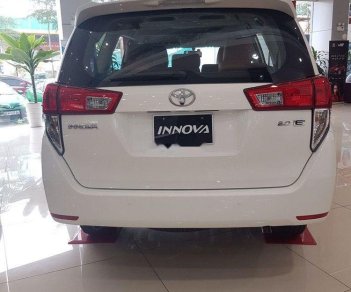 Toyota Innova 2019 - Cần bán Toyota Innova năm 2019, màu trắng, giá tốt