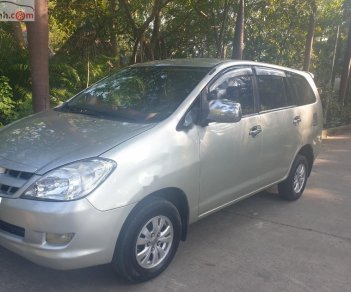 Toyota Innova 2006 - Bán Toyota Innova 2006, màu bạc, nhập khẩu