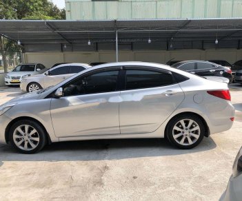 Hyundai Accent 2014 - Bán Hyundai Accent đời 2014, màu bạc, xe nhập số sàn