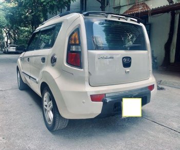 Kia Soul   2010 - Cần bán Kia Soul đời 2010, màu kem (be), nhập khẩu 