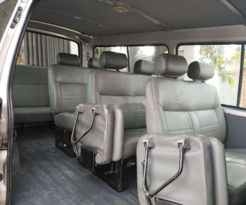 Toyota Hiace 2002 - Bán xe Toyota Hiace đời 2002, xe nhập, 65 triệu