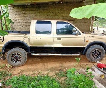 Ford Ranger 2002 - Cần bán gấp Ford Ranger sản xuất năm 2002, màu vàng, giá tốt