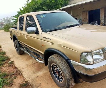 Ford Ranger 2002 - Cần bán gấp Ford Ranger sản xuất năm 2002, màu vàng, giá tốt