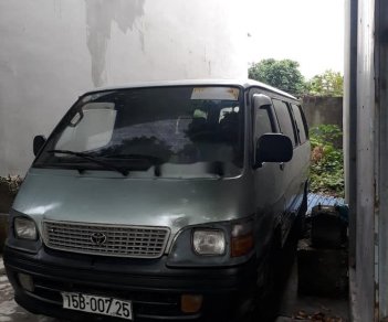 Toyota Hiace 2001 - Cần bán lại xe Toyota Hiace đời 2000