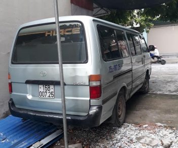 Toyota Hiace 2001 - Cần bán lại xe Toyota Hiace đời 2000