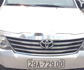 Toyota Fortuner     2013 - Cần bán gấp Toyota Fortuner năm 2013, màu bạc, xe nhập chính chủ