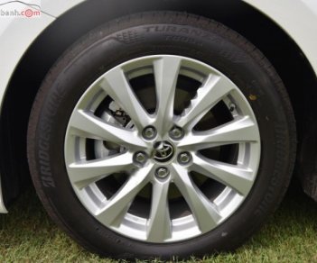 Toyota Camry 2019 - Bán Toyota Camry 2.0G sản xuất năm 2019, màu trắng, nhập khẩu