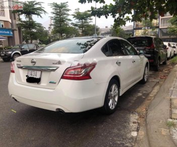 Nissan Teana 2013 - Bán xe Nissan Teana sản xuất 2013, màu trắng, nhập khẩu xe gia đình