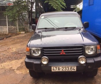 Mitsubishi Pajero 2002 - Cần bán gấp Mitsubishi Pajero năm sản xuất 2002, màu xanh lam, chính chủ