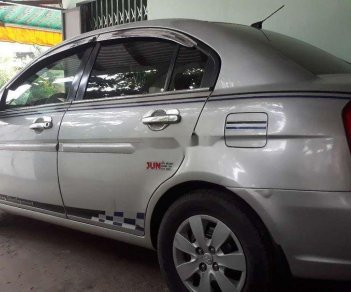 Hyundai Accent   2009 - Bán xe Hyundai Accent năm 2009, màu bạc, nhập khẩu  