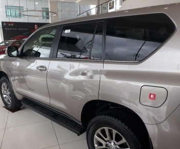 Toyota Land Cruiser 2019 - Cần bán xe Toyota Land Cruiser năm sản xuất 2019, nhập khẩu