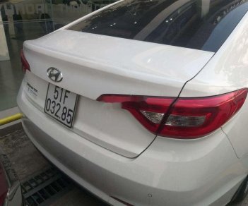 Hyundai Sonata 2014 - Cần bán Hyundai Sonata đời 2014, màu trắng xe gia đình