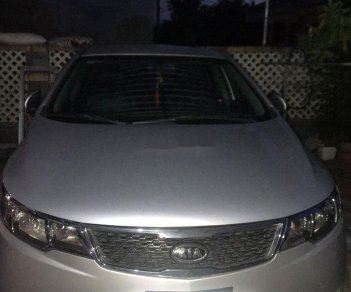 Kia Forte 2011 - Cần bán lại xe Kia Forte sản xuất 2011, giá tốt