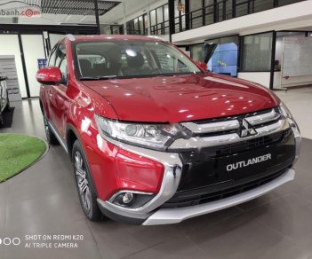 Mitsubishi Outlander   2019 - Bán xe Mitsubishi Outlander 2.0 Premium sản xuất năm 2019, màu đỏ