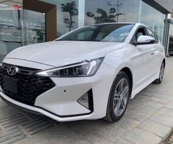 Hyundai Elantra   2019 - Bán Hyundai Elantra Sport 1.6 AT sản xuất năm 2019, màu trắng 