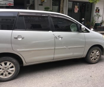 Toyota Innova V 2008 - Chính chủ bán ô tô Toyota Innova V năm 2008, màu bạc