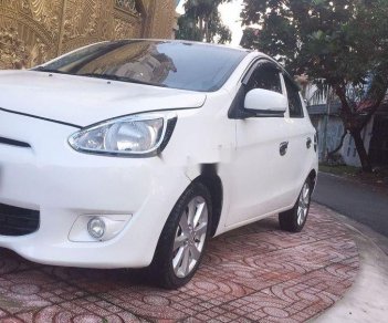 Mitsubishi Mirage 2015 - Bán Mitsubishi Mirage 1.2 MT năm sản xuất 2015, màu trắng, nhập khẩu, số sàn