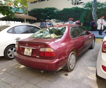 Honda Accord 2.0 MT 1996 - Bán Honda Accord 2.0 MT sản xuất 1996, màu đỏ, nhập khẩu