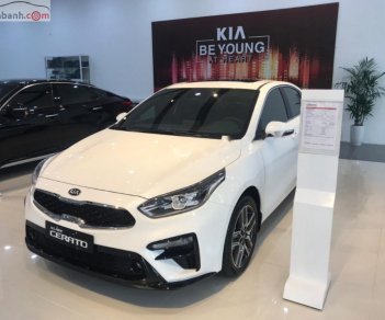 Kia Cerato 2019 - Bán Kia Cerato năm sản xuất 2019, màu trắng giá cạnh tranh