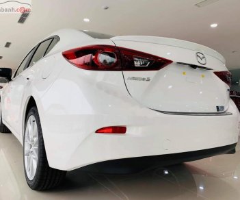 Mazda 3 2019 - Bán ô tô Mazda 3 đời 2019, màu trắng, giá tốt