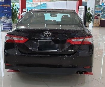 Toyota Camry 2019 - Cần bán xe Toyota Camry sản xuất 2019, xe nhập