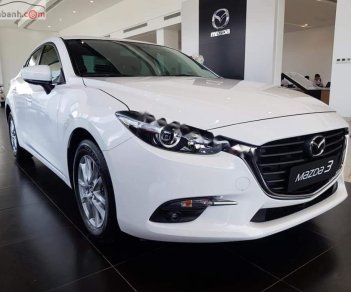 Mazda 3 2019 - Bán ô tô Mazda 3 đời 2019, màu trắng, giá tốt