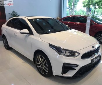 Kia Cerato 2019 - Bán Kia Cerato năm sản xuất 2019, màu trắng giá cạnh tranh