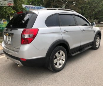 Chevrolet Captiva 2009 - Cần bán gấp Chevrolet Captiva đời 2009, màu bạc số sàn, giá 258tr