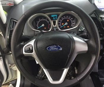 Ford EcoSport Titanium 1.5L AT 2015 - Bán Ford EcoSport Titanium 1.5L AT đời 2015, màu trắng