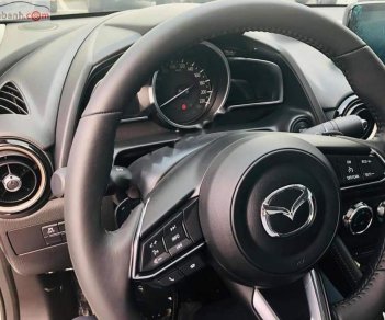 Mazda 2 Luxury 2019 - Bán Mazda 2 Luxury sản xuất năm 2019, màu đỏ, xe nhập