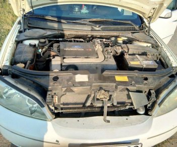 Ford Mondeo 2003 - Bán ô tô Ford Mondeo đời 2003, màu trắng, giá tốt