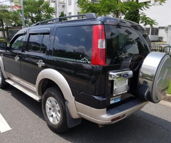 Ford Everest 2007 - Bán Ford Everest 2.5L 4x2 MT đời 2007, màu đen, xe gia đình