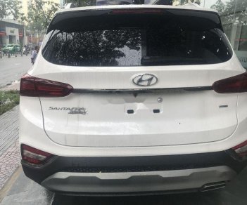 Hyundai Santa Fe 2019 - Cần bán xe Hyundai Santa Fe năm sản xuất 2019, hỗ trợ tốt
