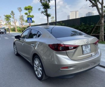 Mazda 3  2.0  2015 - Bán Mazda 3 2.0 sản xuất 2015, giá chỉ 575 triệu