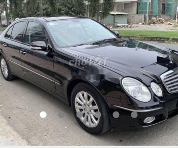 Mercedes-Benz E class 2002 - Bán Mercedes đời 2002, màu đen