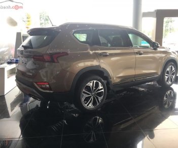 Hyundai Santa Fe 2.2L HTRAC 2019 - Bán ô tô Hyundai Santa Fe 2.2L HTRAC đời 2019, màu nâu