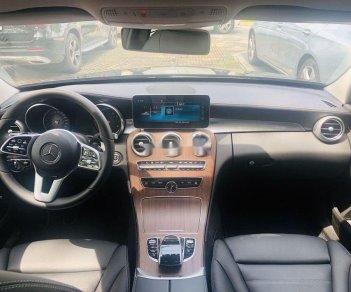 Mercedes-Benz C class 2019 - Bán ô tô Mercedes C200 Exclusive năm 2019 mới 100%