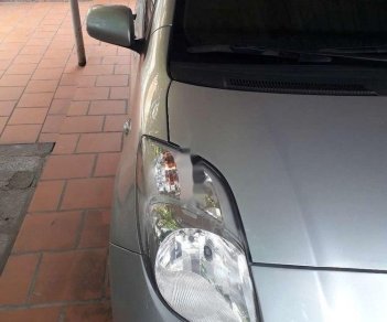 Toyota Yaris   2009 - Cần bán gấp Toyota Yaris đời 2009, màu bạc, xe nhập, giá tốt