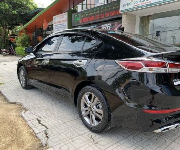 Hyundai Elantra 2018 - Bán Hyundai Elantra năm 2018, màu đen, xe nhập