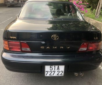 Toyota Camry AT 1992 - Cần bán lại xe cũ Toyota Camry AT đời 1992