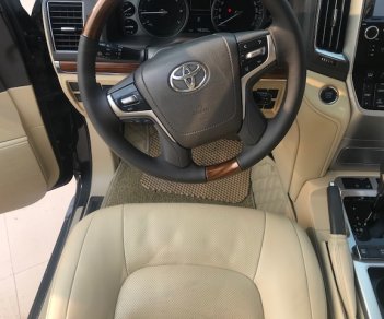 Toyota Land Cruiser VX 2016 - Cần bán Toyota Land Cruiser VX sản xuất 2016, màu đen