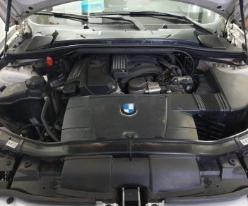 BMW 3 Series 2011 - Cần bán BMW 3 Series năm 2011, màu bạc, nhập khẩu chính hãng