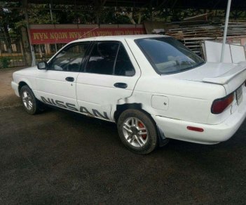 Nissan Sunny 1992 - Bán Nissan Sunny đời 1992, màu trắng, nhập khẩu nguyên chiếc