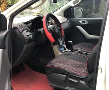 Mazda BT 50 2015 - Cần bán xe Mazda BT 50 sản xuất năm 2015, màu trắng, xe nhập chính hãng