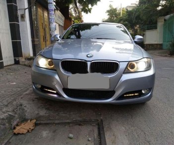 BMW 3 Series 2011 - Bán BMW 3 Series đời 2011, màu bạc số tự động xe nguyên bản