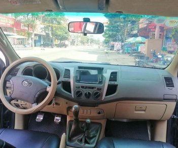 Toyota Hilux 2011 - Bán Toyota Hilux đời 2011, màu đen, chính chủ, 377 triệu